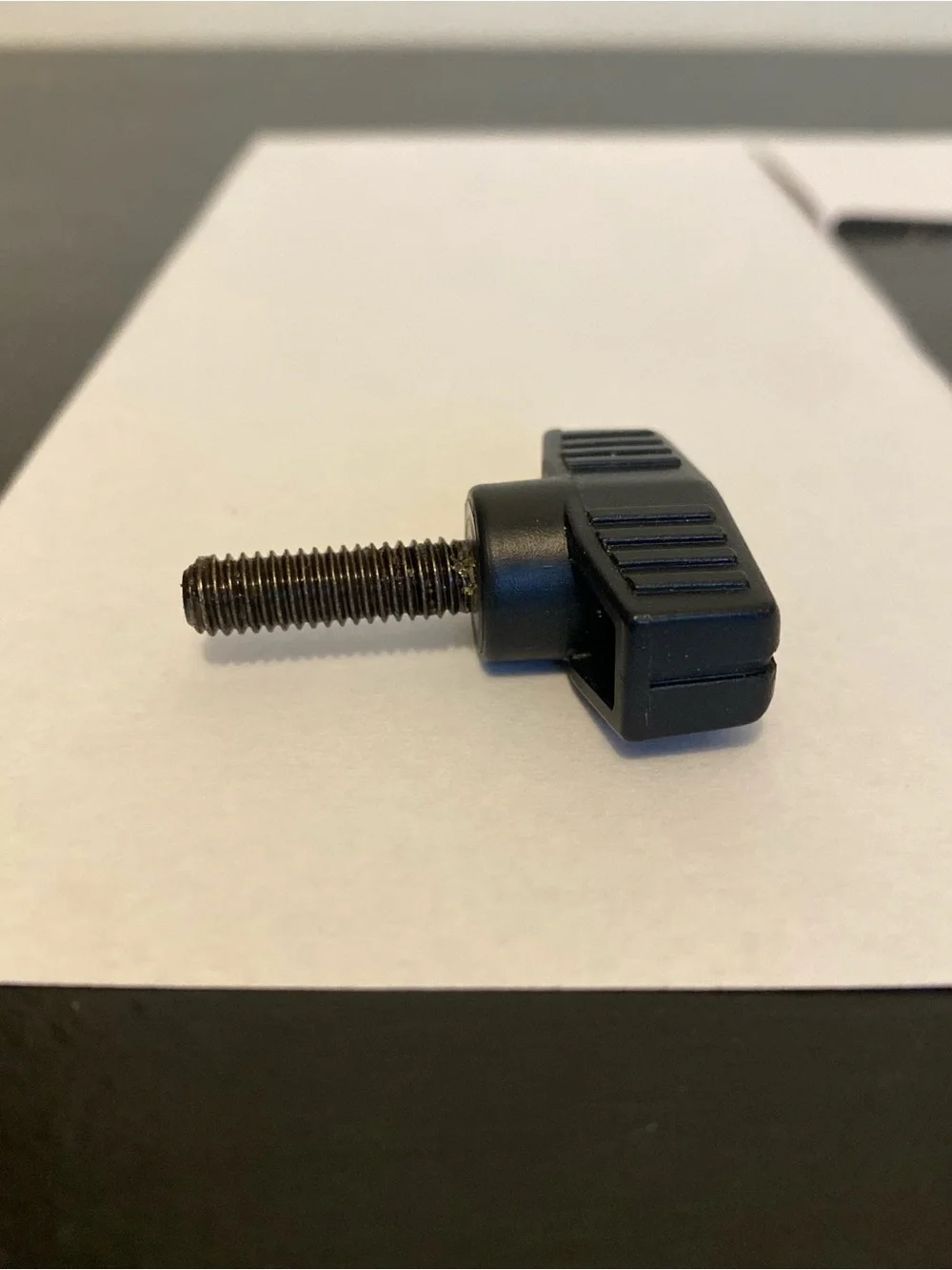 Sony VCT 870RM Thumbscrew Bolt Part Horizontal Pan Black Thumb Screw